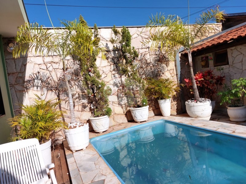 Casa, 3 quartos, 220 m² - Foto 13