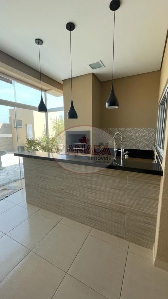 CASA EM CONDOMINIO em RIBEIRAO PRETO no Bairro BONFIM PAULISTA