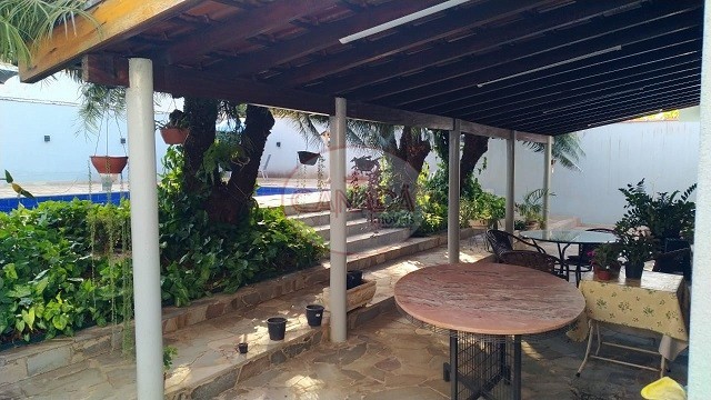 Casa, 3 quartos, 238 m² - Foto 4